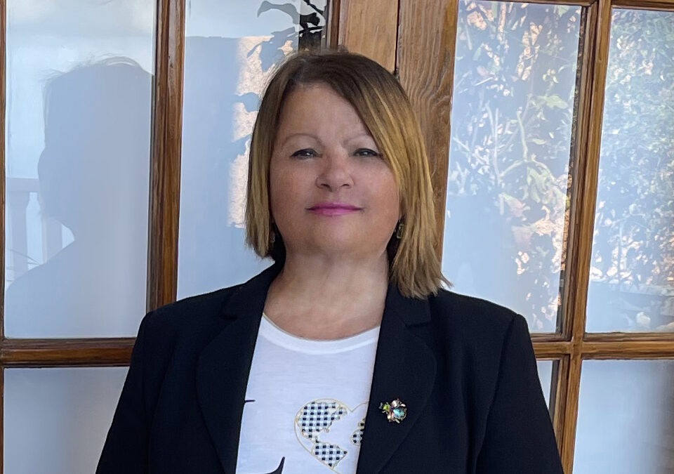 El Consistorio rinde homenaje a la doctora de la ULL Josefa Dorta Luis