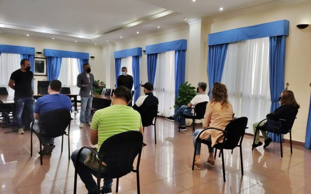 El Ayuntamiento rescata del desempleo a una treintena de rambleros en riesgo