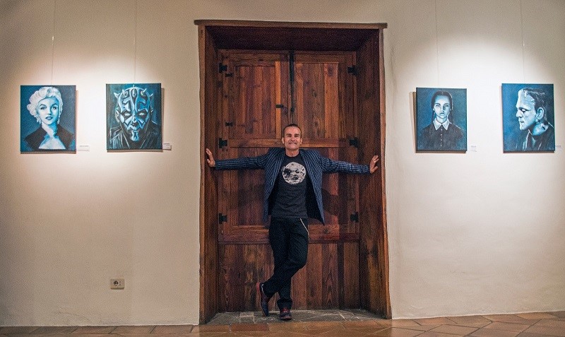 Pablo Roma presenta “Blue Cinema” en la sala de exposiciones La Alhóndiga