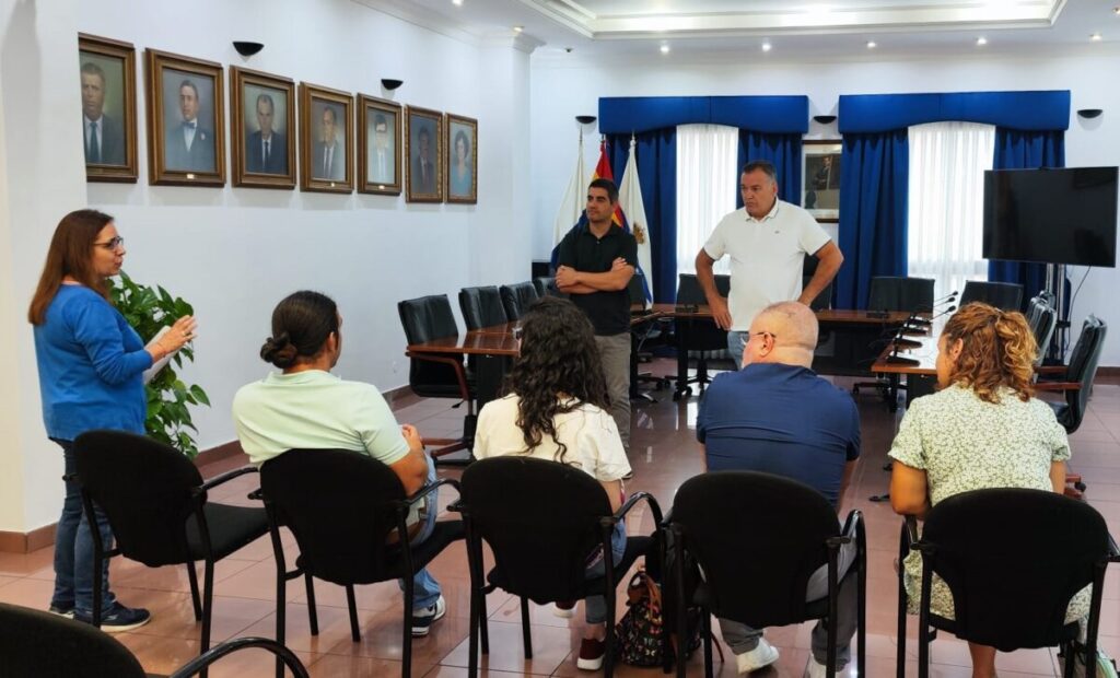 Recepción de nuevos trabajadores de Identidad Recepción de nuevos trabajadores de Identidad