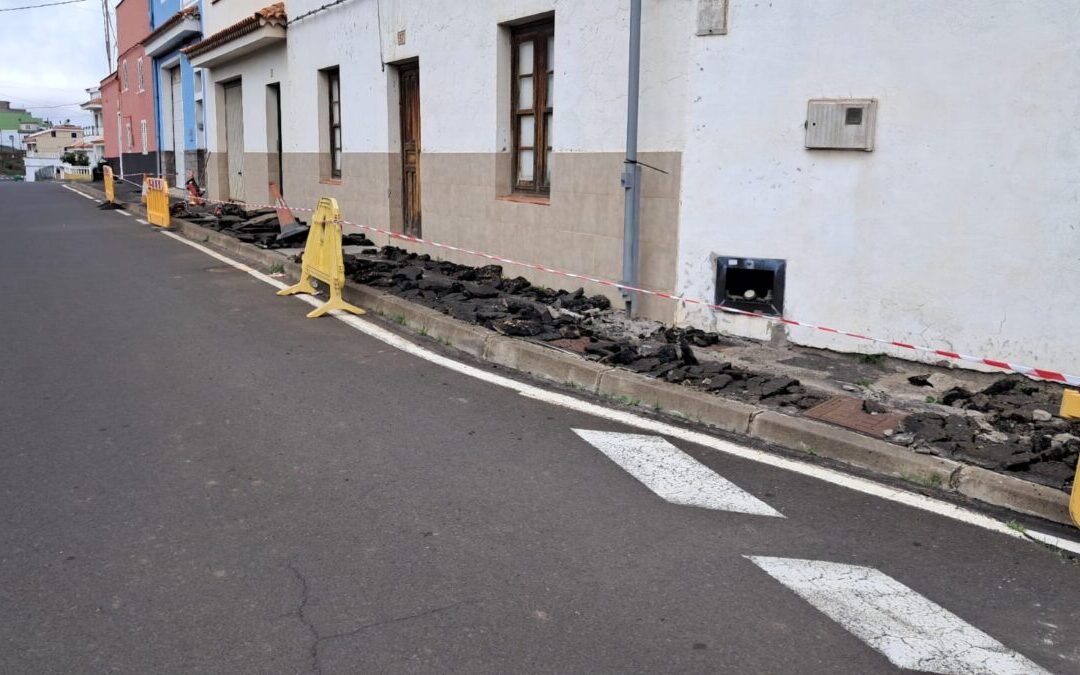 Nuevo acerado para la calle La Vera Alta